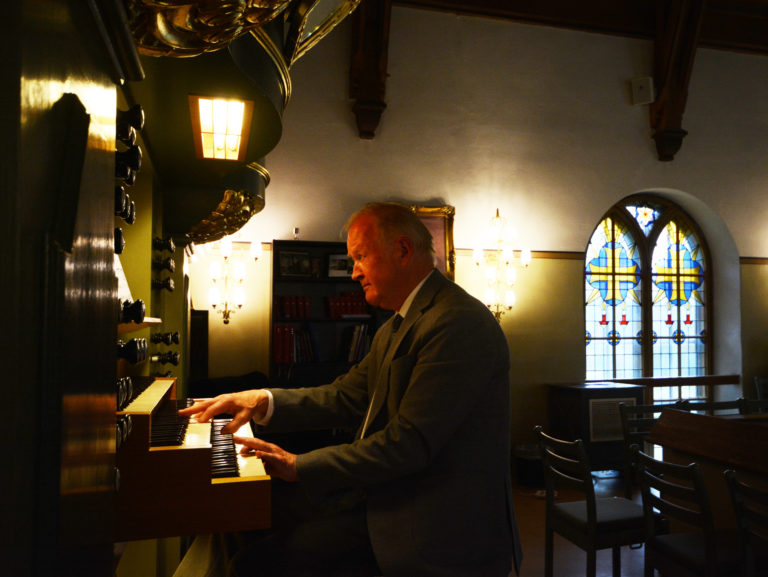 Read more about the article Mektige orgeltoner fylte Eidsvoll kirke